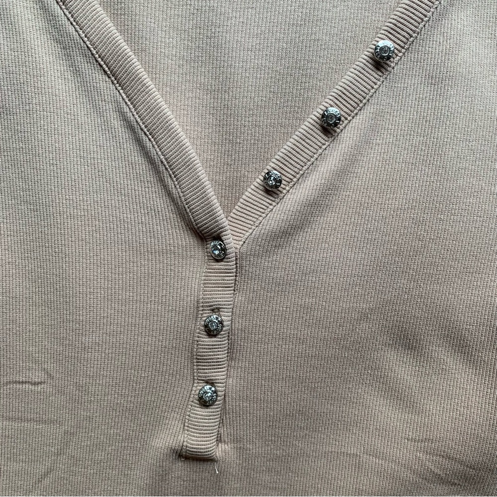 Guess Rhinestone Cotton Top - Picture 11 of 11
